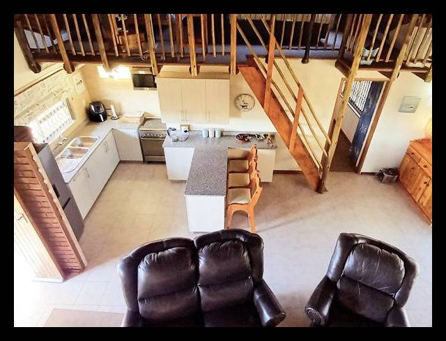 4 BEDROOM HOUSE FOR SALE IN VAAL MARINA